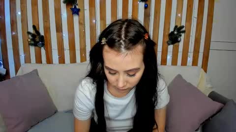 Tina online show from 01-12-25, 01:11