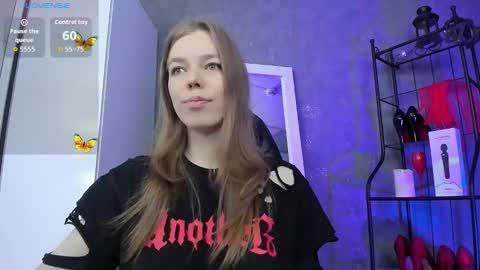 Snapshot of tina_tayllor chatting on 10-28-25, 07:05 Tina Tayllor MY SHEDULEMondayTuesdaySaturdaySunday online show from 10-28-25, 07:05