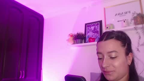 Snapshot of tina_wild_ chatting on 05-17-26, 12:41 Tina Wild online show from 05-17-26, 12:41