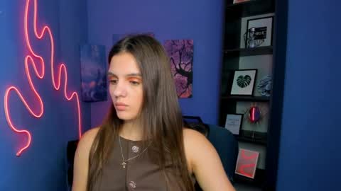 Snapshot of tinaa_fey chatting on 05-26-26, 11:39 Tina online show from 05-26-26, 11:39