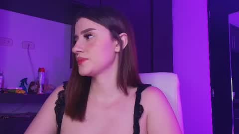 Snapshot of tinaajones_ chatting on 07-18-26, 06:06 Tina online show from 07-18-26, 06:06
