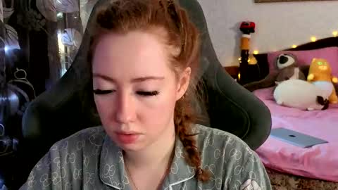 Tina online show from 02-20-26, 04:31