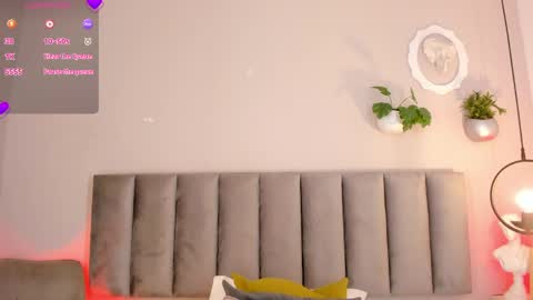 Snapshot of tinacurly chatting on 05-08-26, 11:26 Tina online show from 05-08-26, 11:26