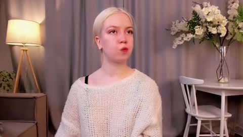 Annie online show from 11-04-25, 10:53