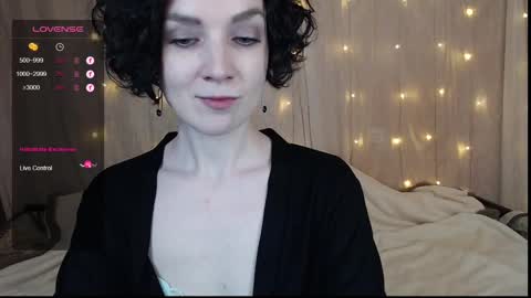 Snapshot of tinawincee chatting on 01-04-25, 07:55 Tina online show from 01-04-25, 07:55