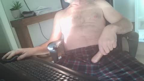 Snapshot of tincup430 chatting on 02-18-25, 01:22 5 day load on deck online show from 02-18-25, 01:22