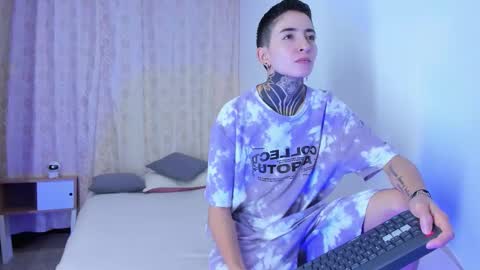 TINNY AND CANDY online show from 11-08-25, 12:16