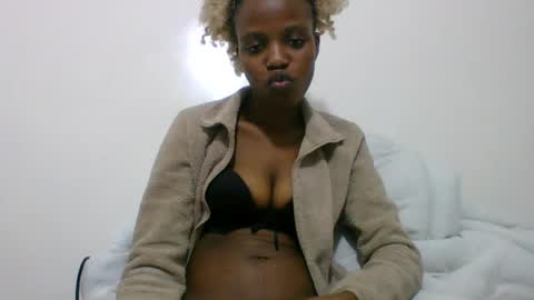 tiny_charm online show from 07-13-26, 10:12