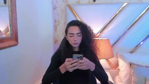 Snapshot of tiny_thomm chatting on 07-26-26, 06:04 Thomm Independent Model online show from 07-26-26, 06:04