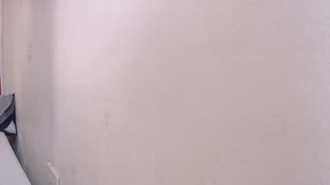 tiny_whore18 online show from 11-01-25, 10:39