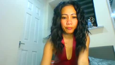 Snapshot of tinyasian911718 chatting on 01-05-25, 05:09 Tinyasian911718 sweetinyasian instagram online show from 01-05-25, 05:09