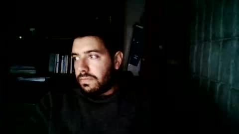 Snapshot of tinycock9393 chatting on 06-08-26, 08:09 Benja online show from 06-08-26, 08:09