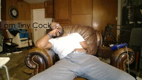 Snapshot of tinycock_1979 chatting on 05-27-26, 06:32 tinycock_1979 online show from 05-27-26, 06:32