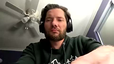 Snapshot of tinyguynicecock chatting on 04-01-26, 06:36 tinyguynicecock online show from 04-01-26, 06:36