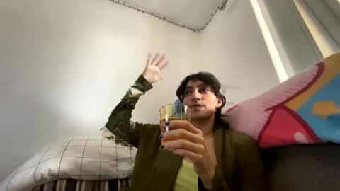 tinyhairycherry online show from 11-06-25, 06:53