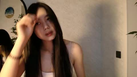 Snapshot of tinykawaii chatting on 04-05-26, 01:36 Tina extra tips in PVT online show from 04-05-26, 01:36