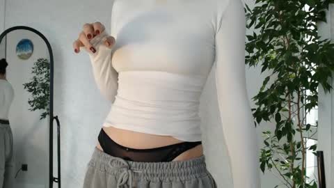 Snapshot of tinykawaii chatting on 04-08-26, 02:00 Tina extra tips in PVT online show from 04-08-26, 02:00