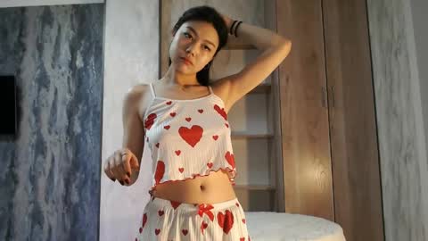 Snapshot of tinykawaii chatting on 04-16-26, 03:07 Tina extra tips in PVT online show from 04-16-26, 03:07