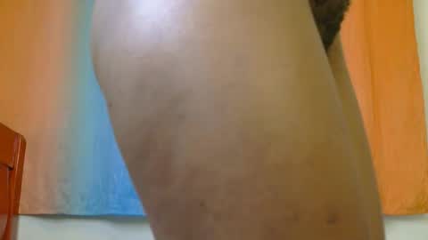 tinylunaah online show from 05-06-26, 12:32