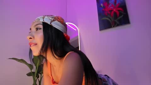 Luna  online show from 03-04-25, 12:07