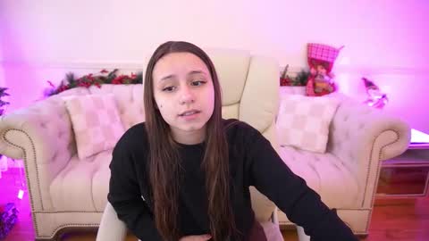 Snapshot of tinynataliee chatting on 01-15-26, 07:46 tinynataliee online show from 01-15-26, 07:46