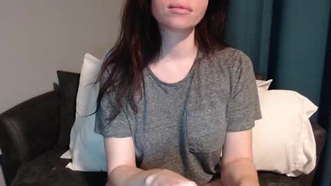 TinyyTina online show from 12-19-24, 12:01