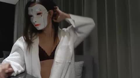 Tinks online show from 12-16-25, 10:37