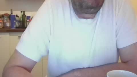 Tip online show from 06-16-26, 05:43