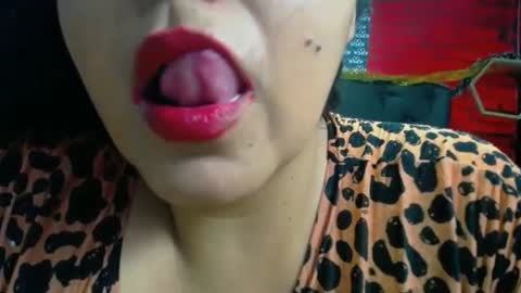 Snapshot of tistmature chatting on 12-27-24, 05:05 TISTMATURE online show from 12-27-24, 05:05