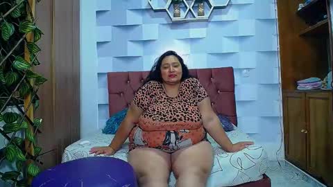 Snapshot of tistmature chatting on 09-15-25, 01:55 TISTMATURE online show from 09-15-25, 01:55