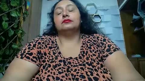 Snapshot of tistmature chatting on 09-29-25, 02:00 TISTMATURE online show from 09-29-25, 02:00