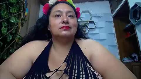 Snapshot of tistmature chatting on 10-01-25, 01:17 TISTMATURE online show from 10-01-25, 01:17