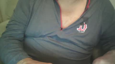 tittyloverr69 online show from 12-19-24, 10:02