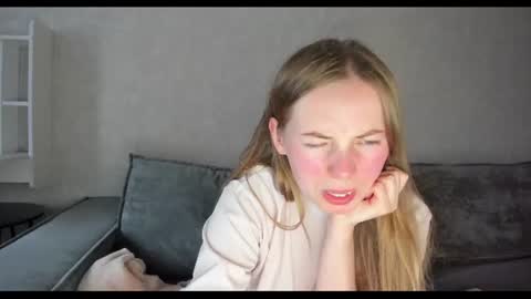 Maria online show from 06-18-26, 11:25