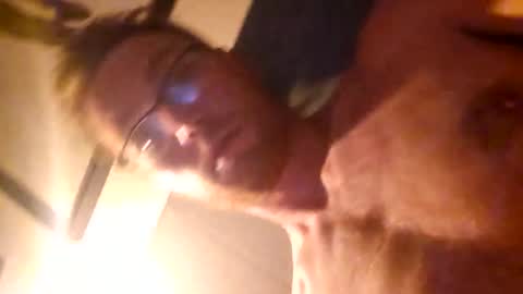 Snapshot of tjbiggss chatting on 10-23-25, 09:19 tjbiggss online show from 10-23-25, 09:19