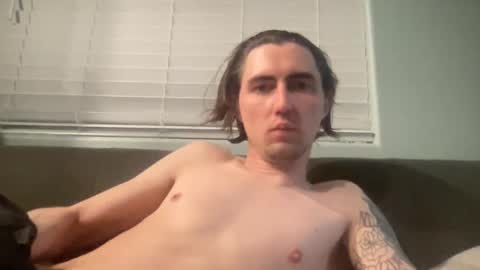 tlayne410 online show from 02-28-25, 07:58