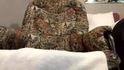 Snapshot of tmaxx1974 chatting on 09-14-25, 06:51 Tmaxx1974 online show from 09-14-25, 06:51