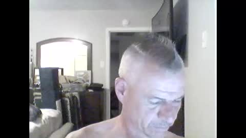 Snapshot of tnash24 chatting on 09-09-25, 01:05 tx46m online show from 09-09-25, 01:05