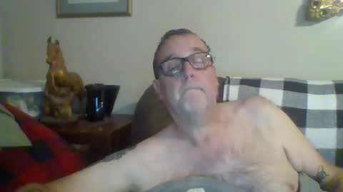 Vols online show from 11-22-25, 01:48