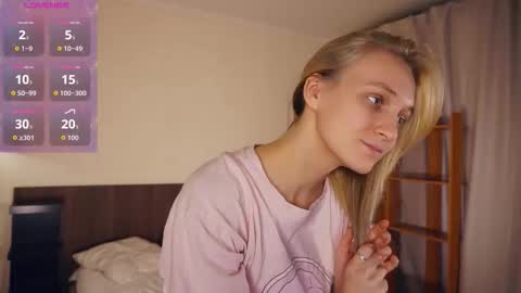 Mary online show from 11-12-25, 07:20