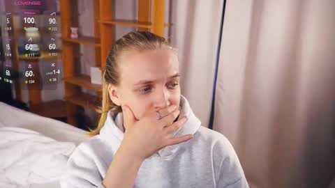 Mary online show from 01-12-26, 07:13