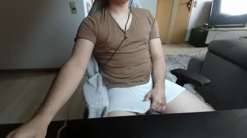 Snapshot of tobisk chatting on 05-29-26, 04:54 tobisk online show from 05-29-26, 04:54