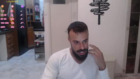 Snapshot of todd_dantes chatting on 02-05-25, 05:20 Todd online show from 02-05-25, 05:20