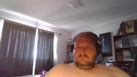 Snapshot of toede_0 chatting on 09-22-25, 06:43 Toede online show from 09-22-25, 06:43