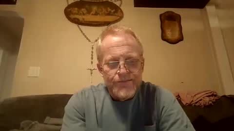 tokenless_boner online show from 11-09-25, 09:29