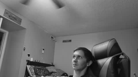 Snapshot of tokensarefun12801 chatting on 05-31-26, 10:33 tokensarefun12801 online show from 05-31-26, 10:33