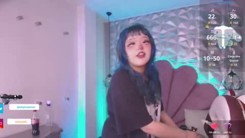 toky         online show from 09-19-25, 07:03