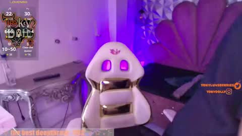 toky         online show from 10-23-25, 07:45