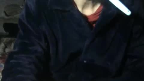 small man online show from 01-02-25, 05:07