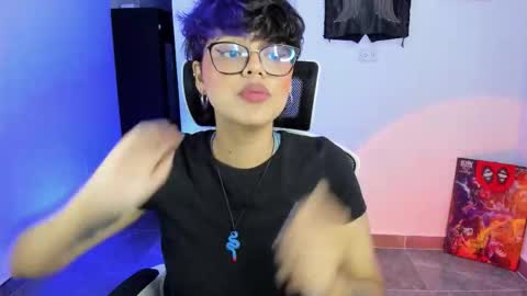 sofi 3 online show from 10-06-25, 08:23